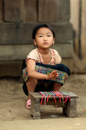 Laos - Luang Prabang - Hmong Little Girl