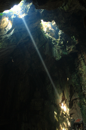 Vietnam - Da Nang Caves